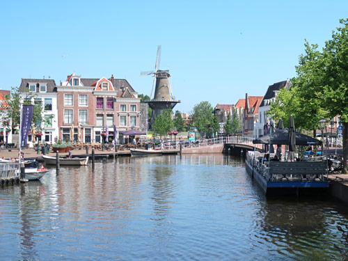 Blauwpoorts Haven, Leiden Holland, Netherlands